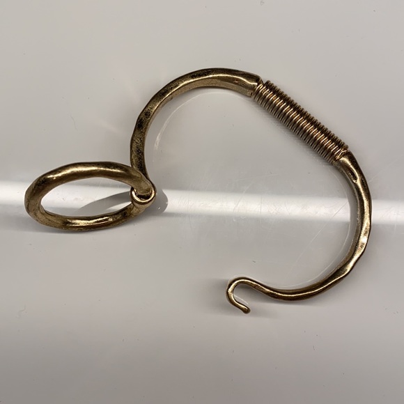 Bracelet | mixed metal tone - Picture 6 of 8